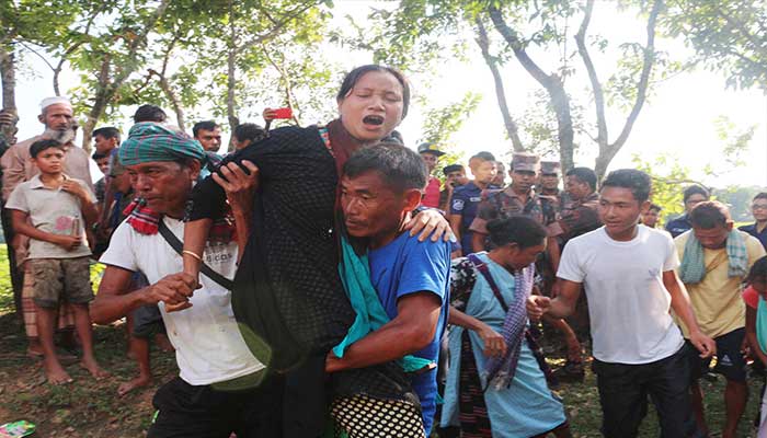 প্রেমের টানে আসা সেই গৃহবধূকে ভারতে ফেরত