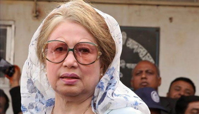 বিএনপি হতাশ সতর্ক আ'লীগ