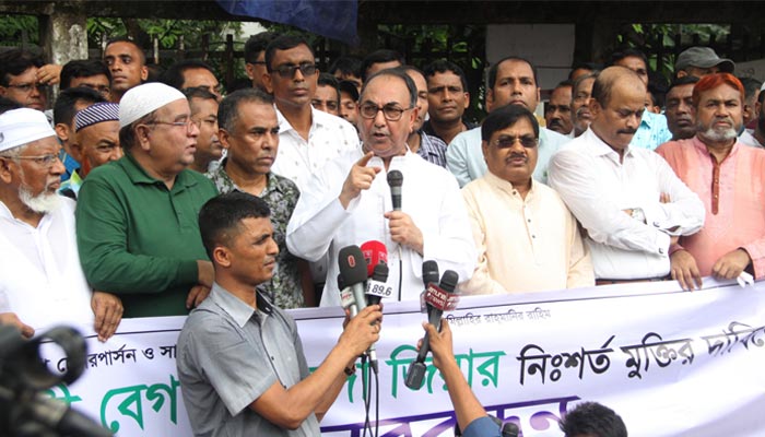 সরকার দুর্নীতি বন্ধে দু'জন চুনোপুঁটির নামে টোকাই ধরেছে: মির্জা আব্বাস