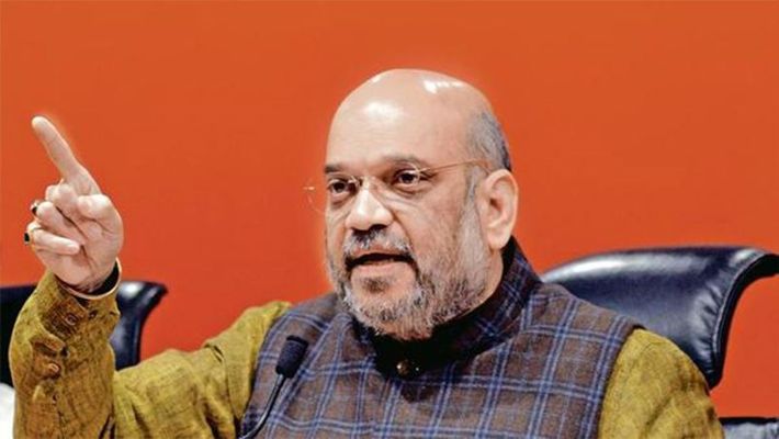 প্লাস্টিক খেয়ে মরে যাচ্ছে গরু: অমিত শাহ