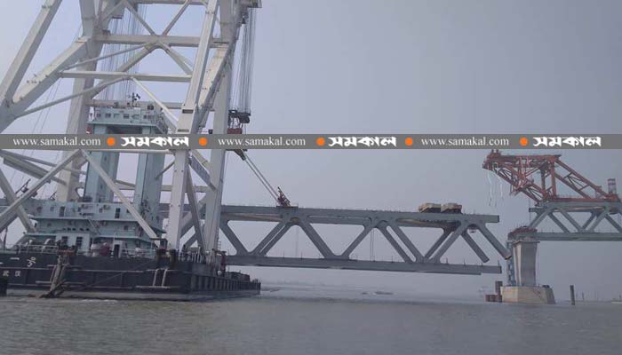 পদ্মা সেতুতে খুঁটির ওপর বসানো যাচ্ছে না স্প্যান