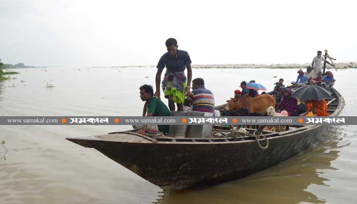 ফারাক্কায় ডুবছে উত্তরাঞ্চল
