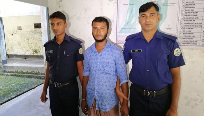 মনপুরায় গৃহবধূকে গণধর্ষণ: গ্রেফতার সাবেক ছাত্রলীগ নেতা নজরুল