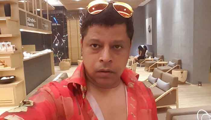 সেলিম প্রধানের ব্যাংক অ্যাকাউন্ট স্থগিত