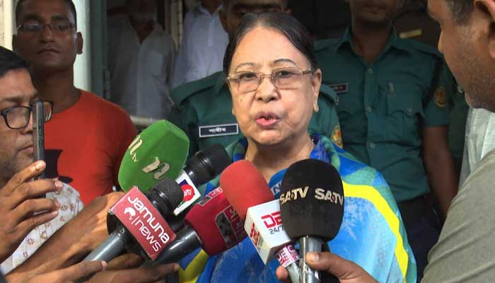 জরুরি ভিত্তিতে খালেদা জিয়ার উন্নত চিকিৎসা দরকার: বোন সেলিমা ইসলাম