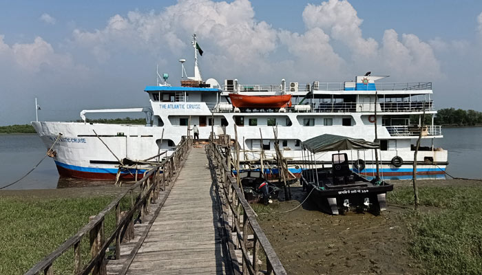 ফের শুরু হচ্ছে টেকনাফ-সেন্টমার্টিন জাহাজ চলাচল
