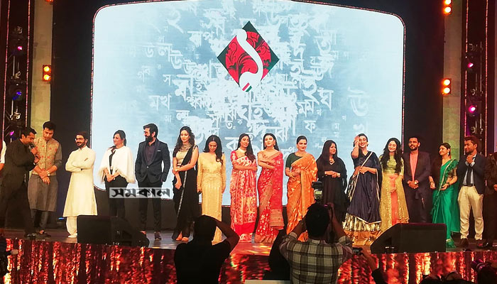 'দুই বাংলা মিলে ছবি বানালে বাহুবলীর চেয়ে ভালো কিছু হবে'