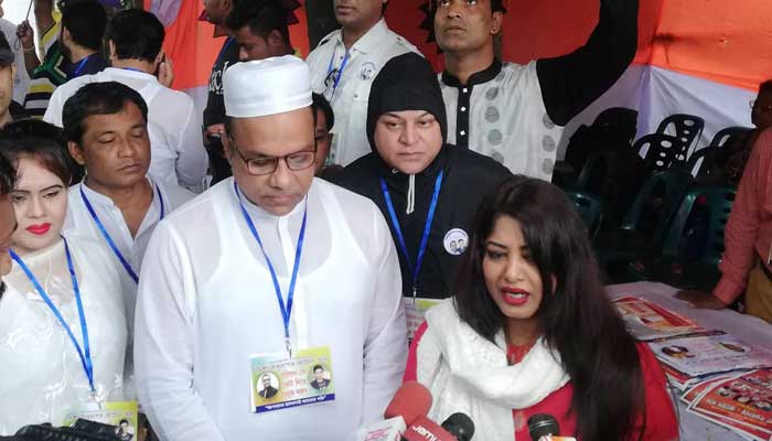 মৌসুমীর কাছে ঈদ, মিশার কাছে আনন্দের