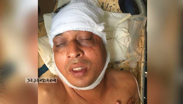 বগুড়ায় স্বেচ্ছাসেবক লীগ নেতাকে কোপাল আ'লীগ নেতা