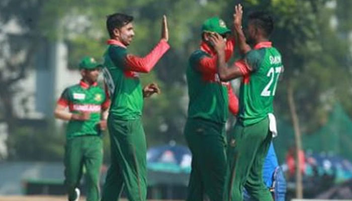 নেপালকে উড়িয়ে গ্রুপ সেরা হয়ে সেমিতে শান্তরা