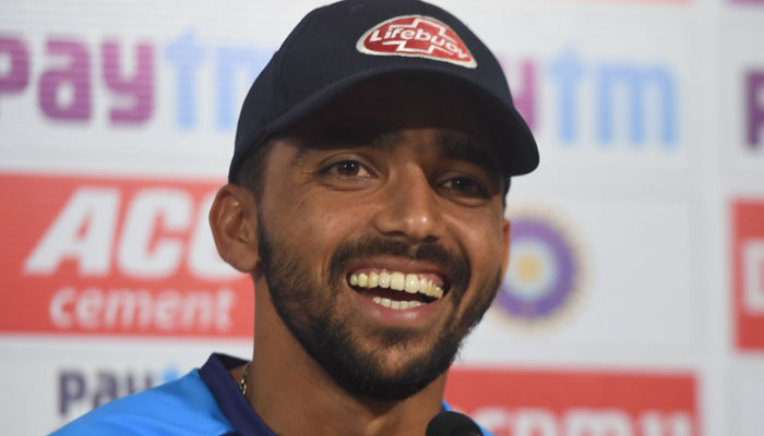 'চ্যালেঞ্জের নাম ফ্লাডলাইটে ভারতীয় পেসার'