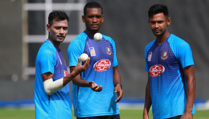 মুস্তাফিজের হলোটা কী