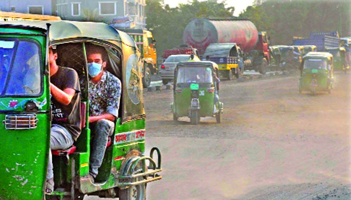 বায়ুদূষণ রোধে তৎপর ঢাকা