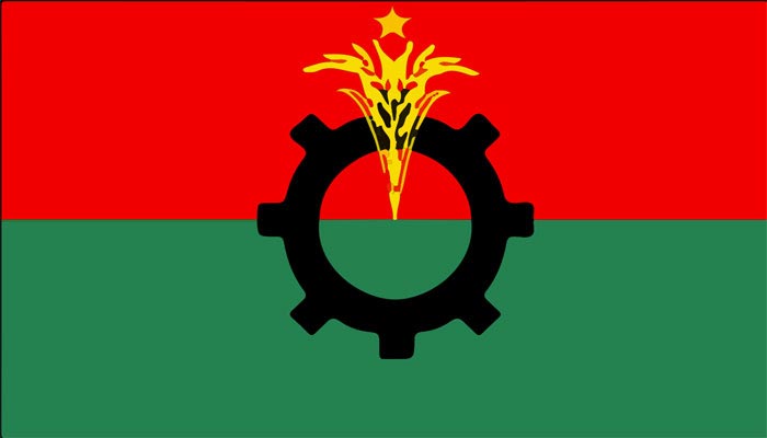 সিলেটে বিএনপির 'বিদ্রোহী'দের মিছিলে পুলিশের লাঠিচার্জ
