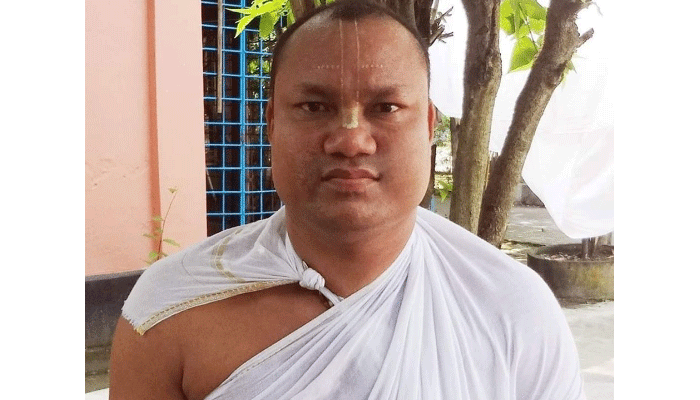 ফেসবুকে স্ট্যাটাস দিয়ে সেবায়েতের আত্মহত্যা