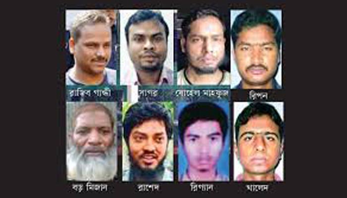 আসামিদের কার বিরুদ্ধে কী অভিযোগ