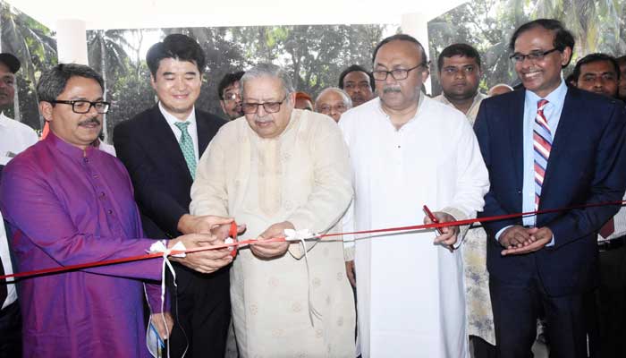 দক্ষ জনশক্তি তৈরিতে কাজ হচ্ছে: প্রবাসীকল্যাণ মন্ত্রী