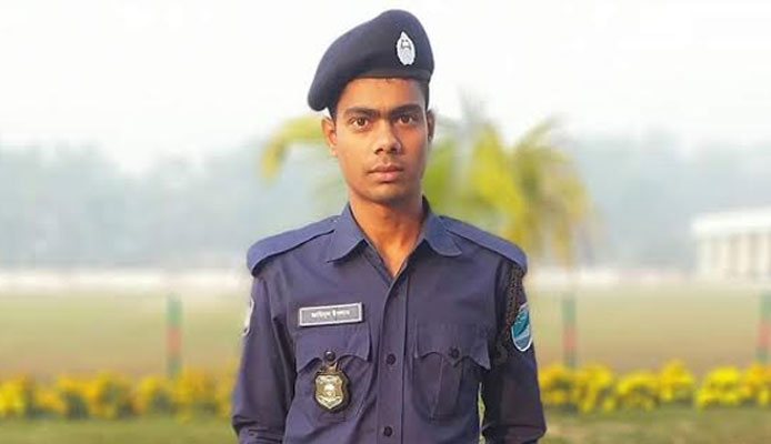 কিশোরগঞ্জে পিকআপ চাপায় পুলিশ সদস্য নিহত