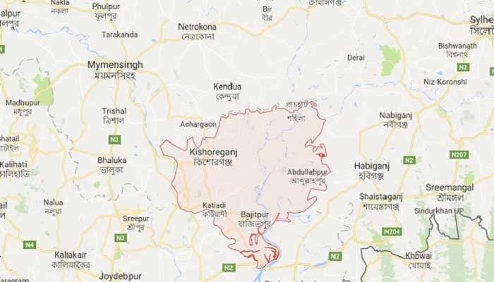কটিয়াদীতে ট্রেনে কাটা পড়ে শিক্ষকসহ নিহত ২