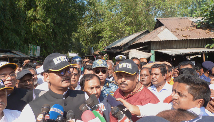 ‘বিএনপি বাংলাদেশকে বিপদে ফেলতে চায়’
