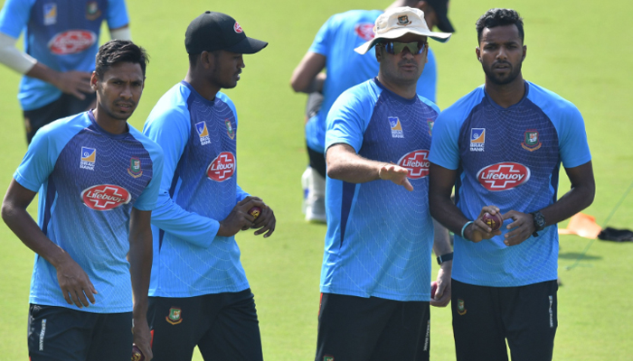 ইন্দোরের উইকেট পেস বোলিং সহায়ক!