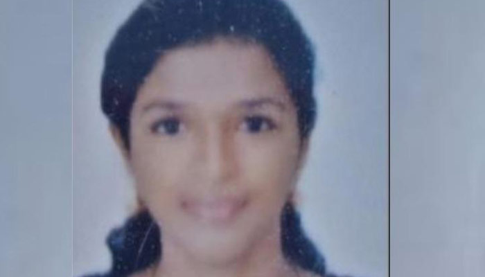 সেলফি তুলতে গিয়ে কুয়ায় পড়ে মৃত্যু!