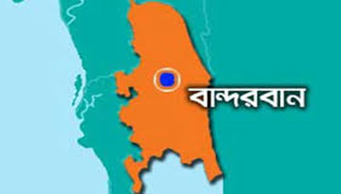 লামায় টমটম উল্টে একজন নিহত