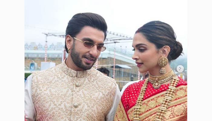যেভাবে প্রথম বিবাহবার্ষিকী কাটালেন রণবীর-দীপিকা