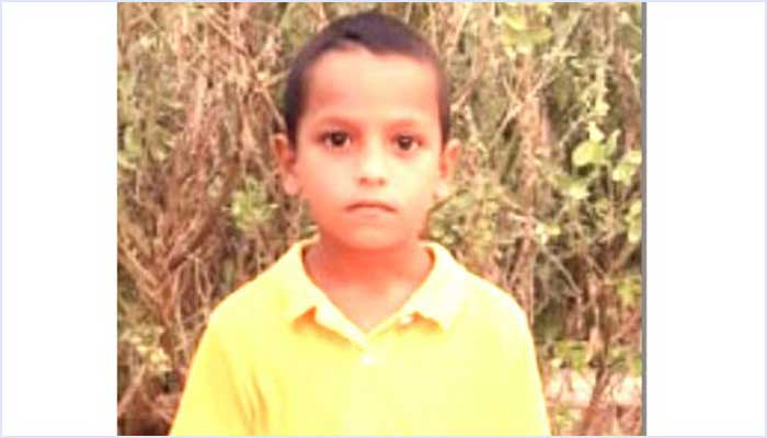 ঘুমে ব্যাঘাত ঘটায় মাদ্রাসাছাত্রকে পিটিয়ে হত্যার অভিযোগ, শিক্ষক আটক