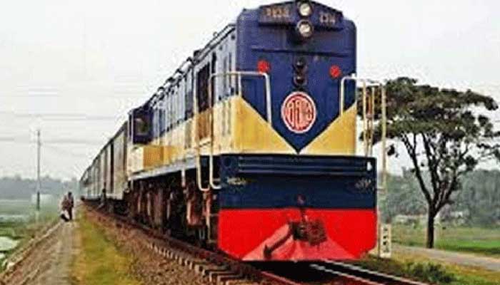 জয়পুরহাটে ট্রেনের ধাক্কায় বৃদ্ধের মৃত্যু
