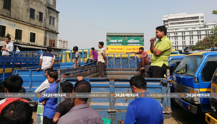 ট্রাক-কাভার্ডভ্যান মালিক-শ্রমিকদের ধর্মঘট প্রত্যাহার