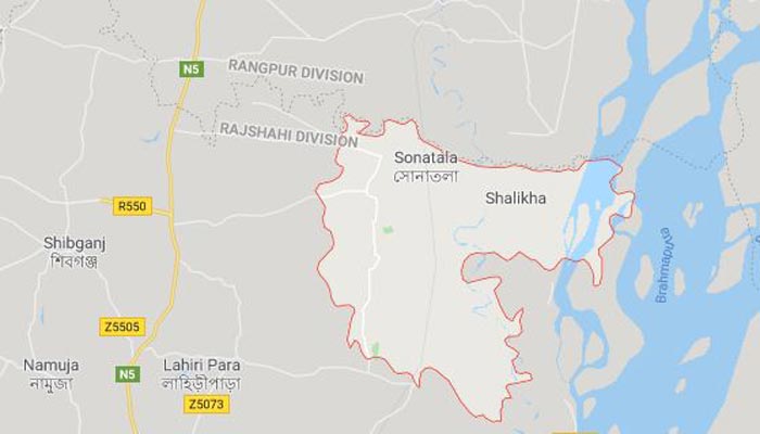 বগুড়ায় ২০ পরিবারের ফেরারি জীবন