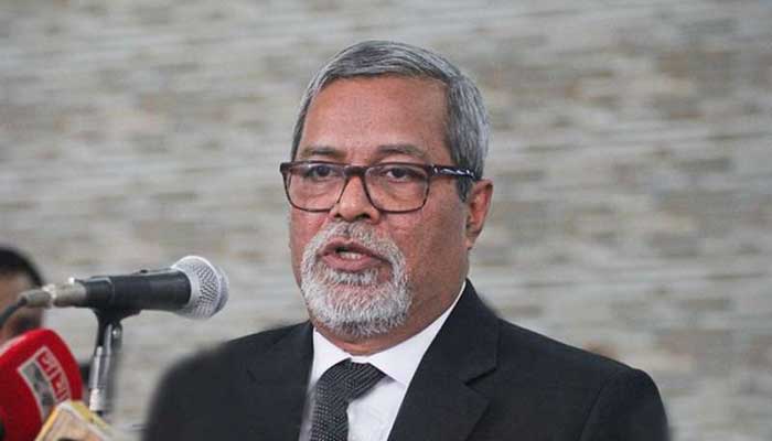 দল দেখে প্রার্থীদের প্রতি আচরণ নয়: সিইসি