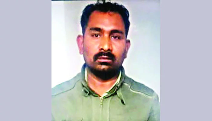 প্রতারণার 'টোপ' যখন রিমান্ডের আসামিও