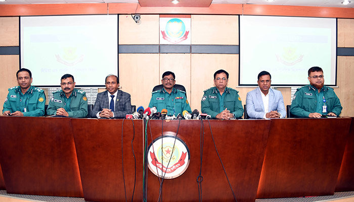 থার্টিফার্স্ট নাইটে যা যা করতে নিষেধ করল পুলিশ