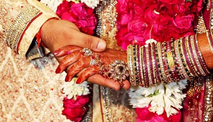 সোনাগাজীতে স্বামীকে তালাকের পর প্রেমিকের সঙ্গে বিয়ে