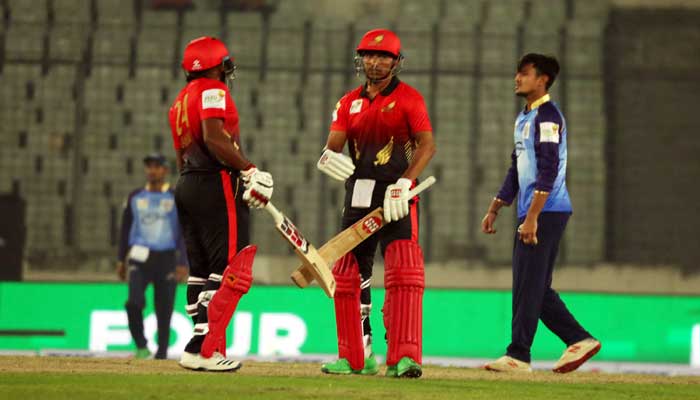 প্রথম দিনই রেকর্ড জয় কুমিল্লার