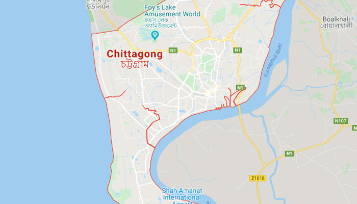 নারী যাত্রীর 'শ্লীলতাহানির পর' চলন্ত বাস থেকে লাফ, যুবকের মৃত্যু