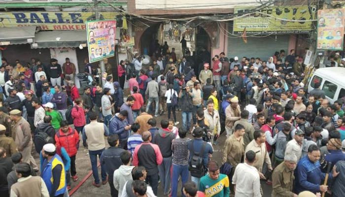 দিল্লিতে কারখানায় আগুন লেগে ৪৩ শ্রমিকের মৃত্যু
