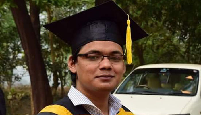 দিয়াজের মায়ের তোপের মুখে মেয়র নাছির