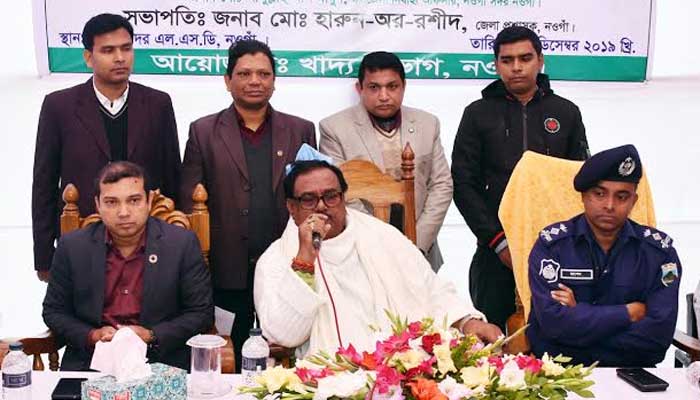 কৃষকদের উপস্থিতিতে স্বচ্ছতার সঙ্গে ধান কেনা হচ্ছে: খাদ্যমন্ত্রী