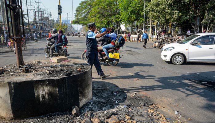 আসামে কারফিউ শিথিল, ইন্টারনেট এখনও বন্ধ