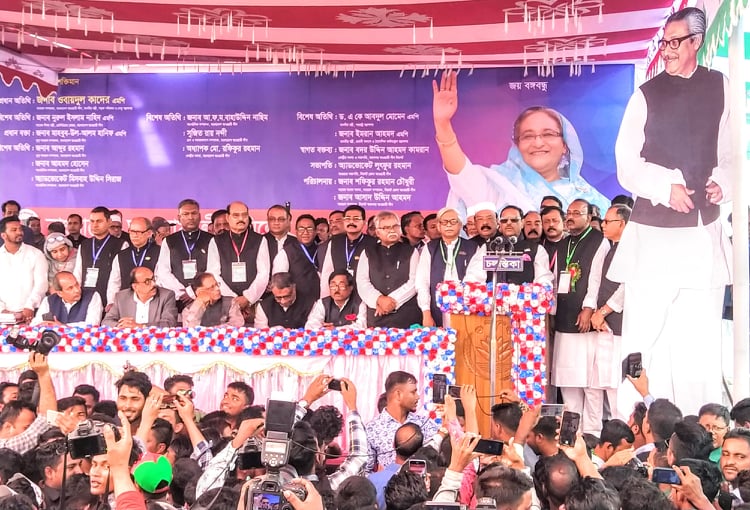 উন্নয়ন অব্যাহত রাখ‌তে শেখ হা‌সিনা‌কে ক্ষমতায় রাখ‌তে হ‌বে: কাদের
