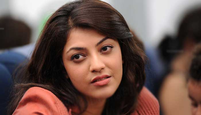 মাদাম তুসোতে কাজলের মোমের মূর্তি