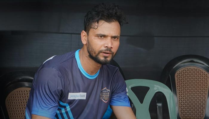 শক কাটিয়ে উঠতে পারেননি মাশরাফি