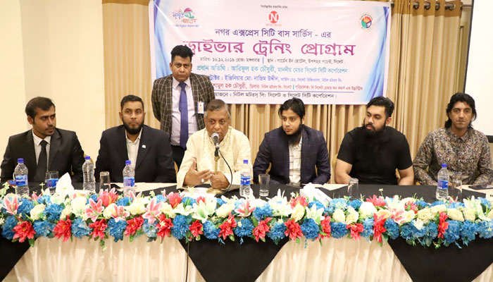 ফুটপাতে অবৈধ ব্যবসা করতে দেওয়া হবে না: মেয়র আরিফ