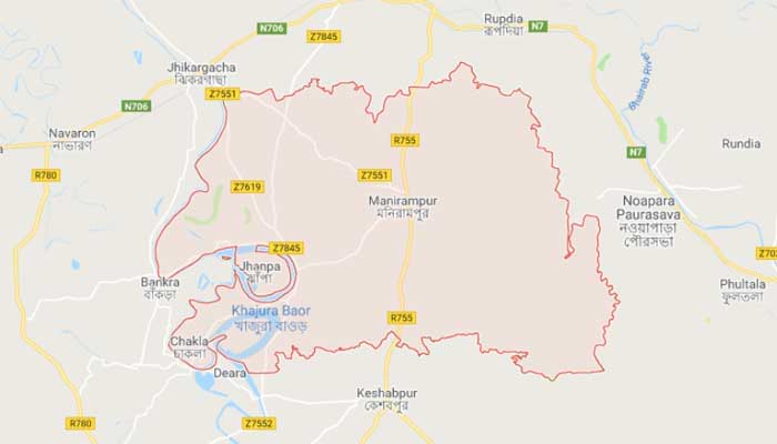 মনিরামপুরে প্রকাশনা সংস্থার প্রশ্নে পরীক্ষা