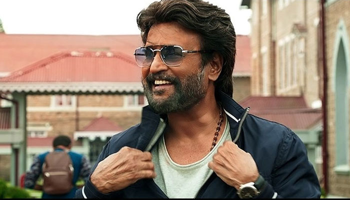 জন্মদিনে ভক্তদের ভালোবাসায় সিক্ত রজনীকান্ত