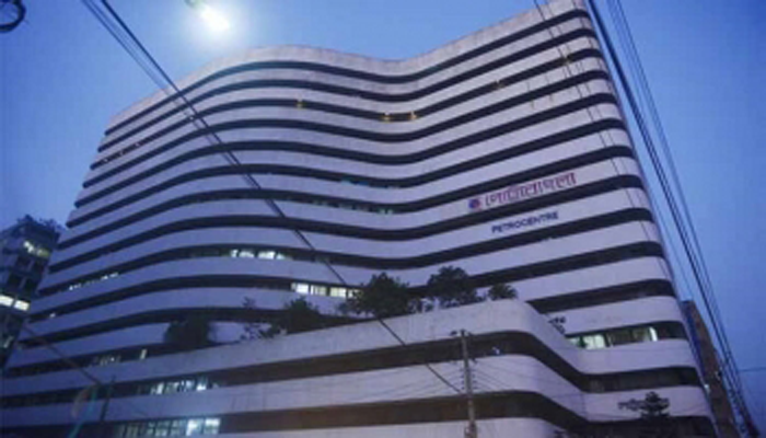 পেট্রোবাংলা ভবনে আগুন