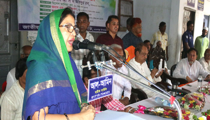 শোষণ-বঞ্চনা প্রকট হচ্ছে: তানিয়া রব